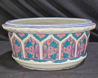 Vtg Chinoiserie Style Ceramic Planter or Cache Pot