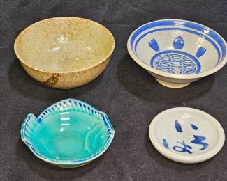 4 Earthenware and Pottery Sauce Bowls