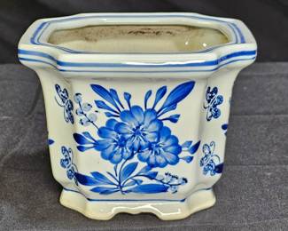 Blue/White Chinoiserie Porcelain Planter