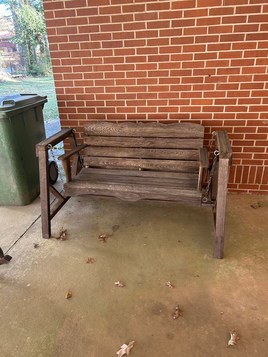Glider rocker , location carport 