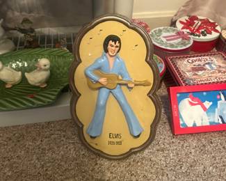 Ceramic Elvis piece 
