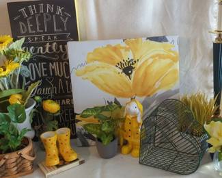 Yellow And Green Springtime Decor