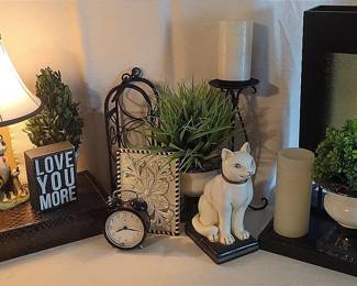 Black And White Themed Decor