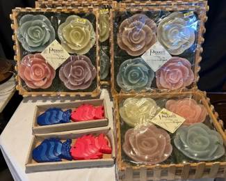 Vintage Potpourri Designs 5 New Set Of Four Scented Rose Candles, 4 Floating Fish Candles