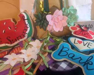 Holiday Door Hangers