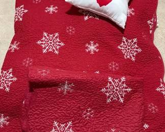 Snowflake Quilt And Throw