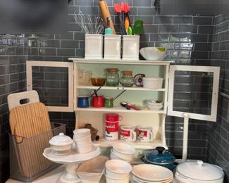 Kitchenware W Cambells Soup Mugs, Etc.