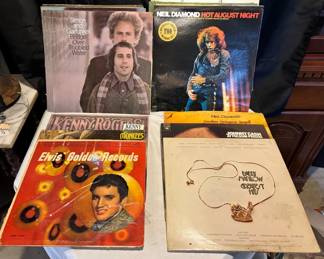 60s And 70s Albums, Neil Diamond, Barry Manilow , Elvis  More