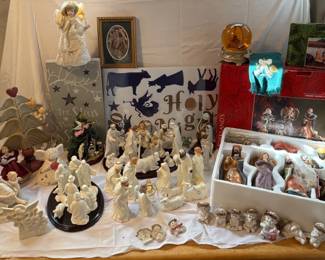Christmas Mystery Lot Nativity And Angels 