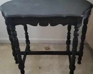 Small Ornate Occasional Table Dark Wood