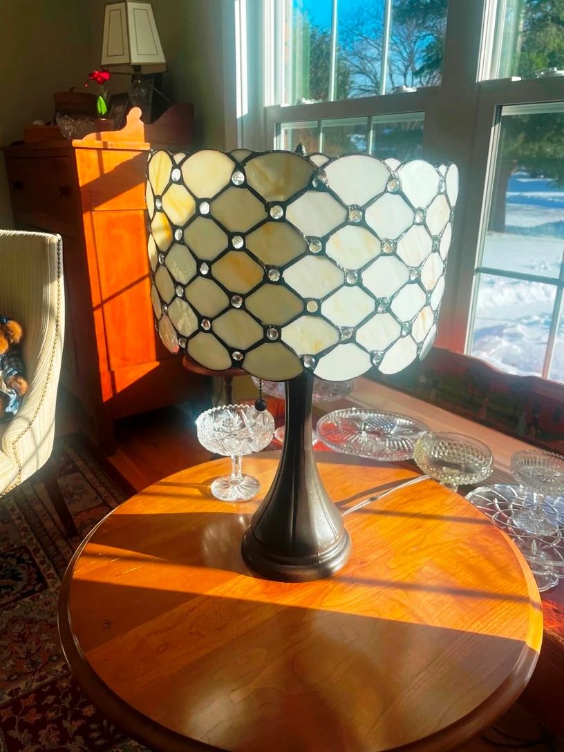 Beautiful stain glass lamp!