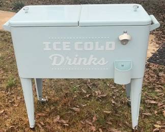 "New Bridge Sparkle & Cheer" in Aiken, SC Starts Closing Sun 12/7 at 8p.Pickup is Tue 12/9 from 2-6p. Please click here to view more photos, descriptions, and current bids: https://ctbids.com/estate-sale/40880