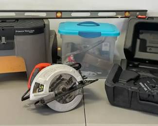 "New Bridge Sparkle & Cheer" in Aiken, SC Starts Closing Sun 12/7 at 8p.Pickup is Tue 12/9 from 2-6p. Please click here to view more photos, descriptions, and current bids: https://ctbids.com/estate-sale/40880