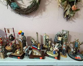Emmett Kelly figurines