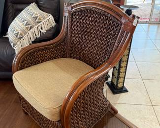 Rattan arm chair