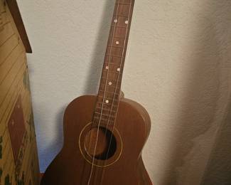 Vintage Elcis guitar , kids