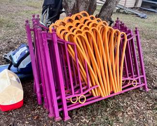 8 INDOOR METAL FENCE PANELS