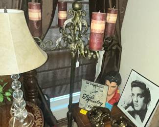 IRON FLOOR CANDLESTAND