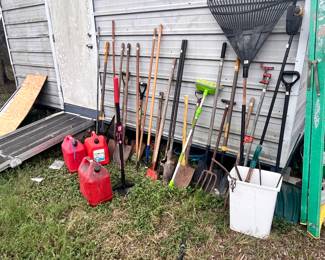 YARD TOOLS