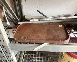 CAST IRON GRIDDLE