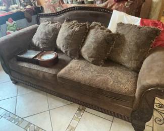 LARGE COMFY SOFA