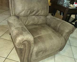 MATCHING PAIR OF THESE RECLINERS