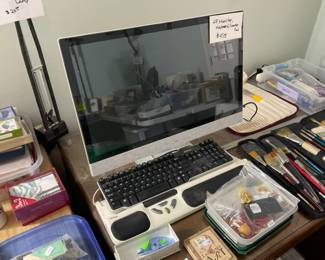 Keypad and monitor very good shape