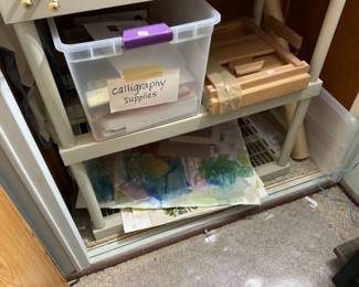 Calligraphy supplies, large tote of it. Very nice if you’re into it.