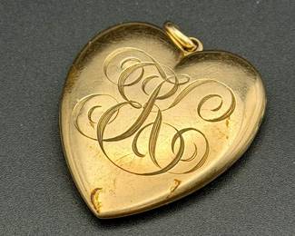 10K Gold Heart Locket — Fine Jewelry
