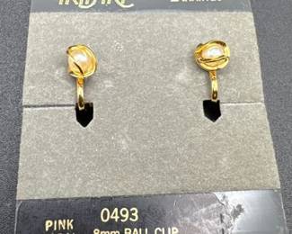 Trifari Vintage Clip On Earrings
