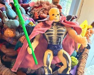 Mattel Masters of the Universe Scare Glow with staff and cape