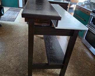 Kitchen snack bar / island side view