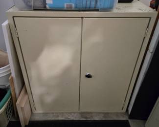Metal cabinet