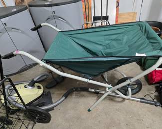 Collapsible light weight wheelbarrow