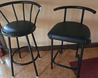 2 black barstools