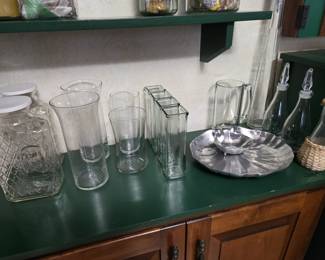 Vases, drink pitchers, serveware