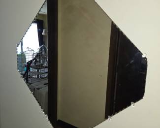 Diamond shaped mirror