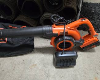 Battery operated Black & Decker blower