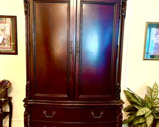 TV armoire