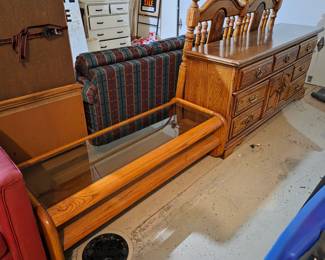 Nice Mid Century Modern style Coffee table is sold!