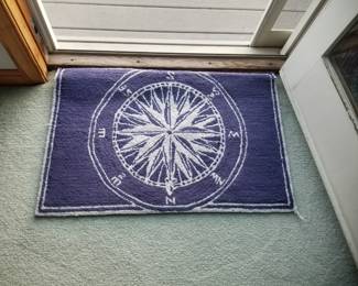 Compass mat