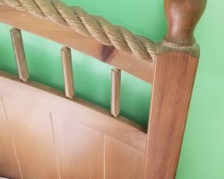 Queen bedroom suite - furniture detail