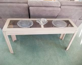 Glass top foyer/sofa table 