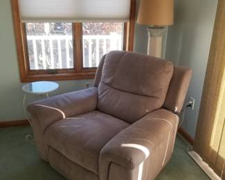 Recliner chair - so cozy! Floor lamp