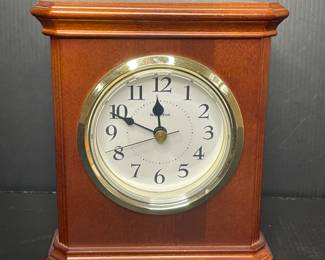Hamilton mantle clock