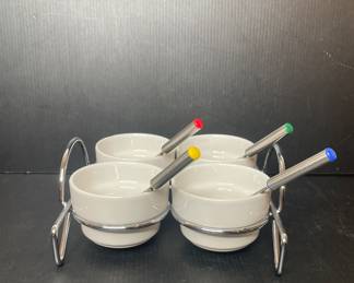 Condiment bowl set 