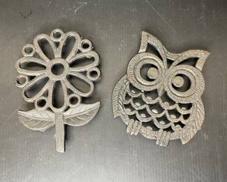 Cast iron trivets