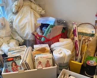 Vintage sewing patterns & sewing supplies notions 