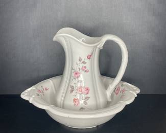 Royal Haeger USA pitcher & basin set 