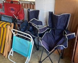 Beach & camping chairs 